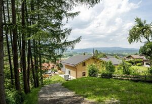 Waldchalets und Ferienwohnungen Allgäu – Ferienwohnung Alpenrose