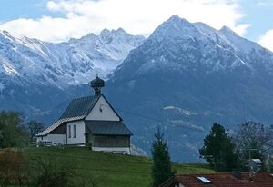 Landhaus Barbara – Ferienwohnung 3 - 2 Schlafzimmer mit Balkon