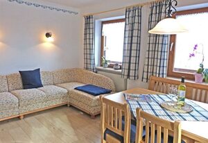Haus Gröllreib Ferienwohnung – Ferienwohnung, 1-3 Personen, 70 qm, Süd-Ostbalkon, TV, 1 Doppel-+1 Einzelzimmer,