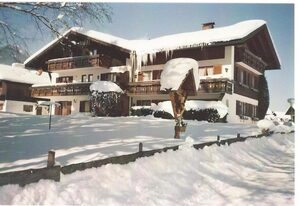 Gästehaus Breyer – 1 Ferienwohnung Nebelhorn