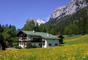 Haus Brandl Ferienwohnung – Ferienwohnung, 2 Personen, 60 m², Dusche/WC, TV, 1 Schlafzimmer, Balkon, Dachgeschoss, Nichtraucher