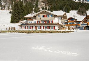 Alpenrösle Ferienwohnungen – Wohnung 6, 62qm, 2 Schlafzimmer, große Südterrasse