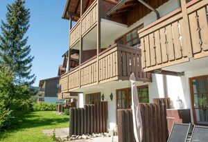 Ferienwohnungen Schneeheide im Feriendorf Sonnenhang – Gemütliche Gartenwohnung mit Terrasse in Missen SH 3/4 (HT)