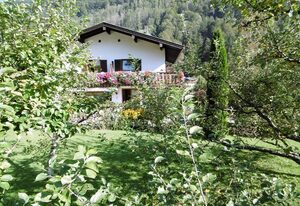 Haus Kehlstein – Doppelzimmer Nr. 3, Dusche/WC/Balkon, TV, W-LAN, Sitzecke, Obergeschoss