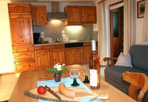 Haus Brandstein Ferienwohnungen – Ferienwohnung Nr. 2,1-2 Pers.,50 qm,W-LAN,Balkon,Doppelzi.+sep.Schlafgelegenheit