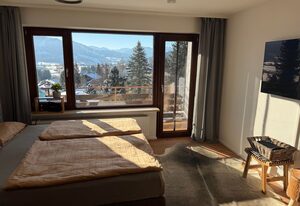 Fewo Bergblick – Ferienwohnung Bergblick mit Balkon
