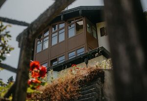 Haus Bergfrieden – Ferienwohnung Kneifelspitze