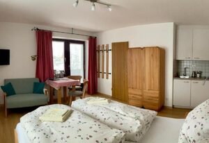 Ferienwohnung Gästehaus Am Buchenbichl – Ferienwohnung Nr. 8, für 1 bis 2 Personen, 26 qm, Balkon