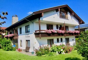 Ferienwohnung Gästehaus Am Buchenbichl – Ferienwohnung Nr. 8, für 1 bis 2 Personen, 26 qm, Balkon