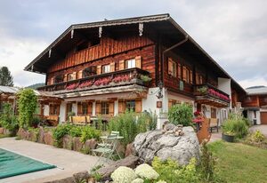 Hafnerlehen – Doppelzimmer Watzmann, mit Dusche und WC, Balkon