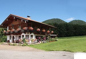 Hafnerlehen – Doppelzimmer Watzmann, mit Dusche und WC, Balkon