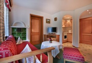 Gästehaus Freibergeck – Ferienwohnung Untersberg, 1-2 Personen, 38 qm, großer Balkon mit Bergblick