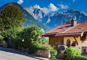 Ferienwohnungen Frick – Ferienwohnung Watzmann, für 1-4 Personen, 54 qm, Südterrasse, Garage, separater Eingang