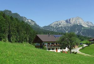 Ferienwohnung Ascherlehen – Ferienwohnung Göllblick für 4 Personen
