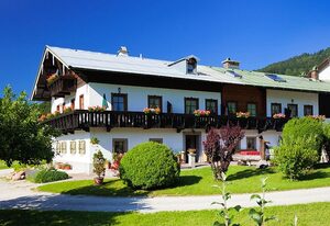 Ferienwohnungen Schwöblehen – Ferienwohnung Jenner 48 qm, für 2 Personen, Balkon, 1 Schlafzimmer