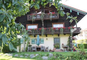 Landhaus Weindl – FeWo Alpenglück und Heimatgfui
