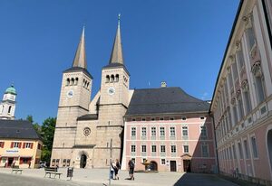 Königliche Auszeit – Ferienappartment, für 2 Personen mit Badewanne/ WC