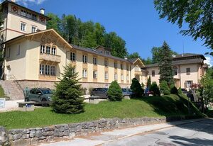 Königliche Auszeit – Ferienappartment, für 2 Personen mit Badewanne/ WC