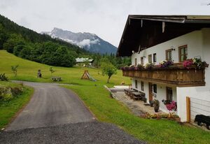 Ferienwohnungen Hammerstiel – Ferienwohnung Hochkalter, 2 Personen, Balkon mit Bergblick, 36 qm