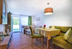 Ferienwohnung Haus Heimattreu – Ferienwohnung Nr.2 für 1 bis 3 Personen, 40 qm, mit Terrasse