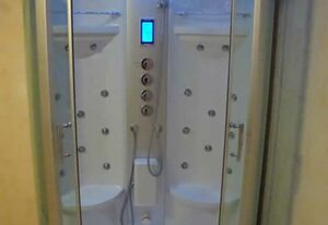 Gästehaus am Alpenpark – Doppelzimmer mit DU/WC, Balkon, TV - Watzmann 24 qm