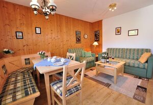 Ferienwohnung Bergblick – FeWo Bergblick (WZ/SZ/Kü/Bad)