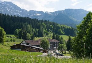 Alpenresidenz Buchenhöhe – Doppelzimmer mit Ausblick