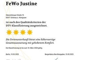 Ferienwohnung Justine – FeWo Justine, 80qm bis 4 Personen, 2 getrennte Schlafzimmer, großem Balkon und Bergblick