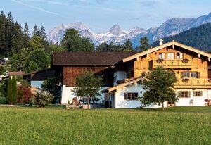 Untergrünsteinlehen – Ferienwohnung Kehlstein, 55 qm, 1-2 Personen, 1 separates Schlafzimmer, Wohn- Esszimmer, Bad, Balkon