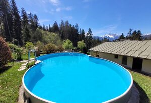 das.arnolds | Whirlpool | Pool | Bergblick – Ferienwohnung 3 für max. 4 Personen