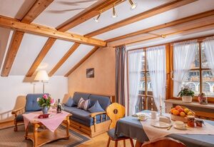 Ferienwohnung Aschauer – Ferienwohnung 65 qm für 1-2 Personen, mit 2 Balkone