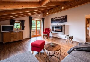 Landhaus Eggensberger – Himmelschrofen - 2 Schlafzimmer mit Balkon