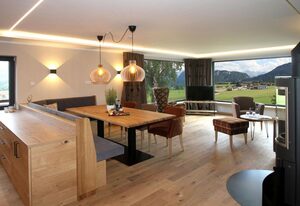 Bergzauber Alpin Suites – Ferienwohnung Blütenmeer