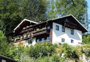BioPension Krennleiten – Einzelzimmer Kingsize-Doppelbett Etagendusche/WC Balkon