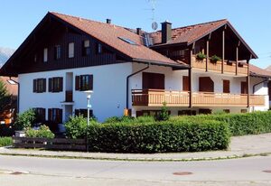 Landhaus Bergidyll - Ferienwohnung Kapellenblick