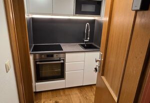 Ferienwohnung Klein – Ferienwohnung für 1-2 Personen, offener Wohn- Schlafbereich mit Küchenzeile, Bad mit Badewanne und Dusche