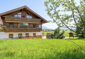 Gästehaus Mooswiese – Ferienwohnung 2 - 2 Schlafzimmer und Balkon