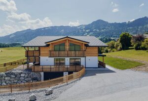 Platzhirsch First Class Living – Ferienwohnung Hirschsprung