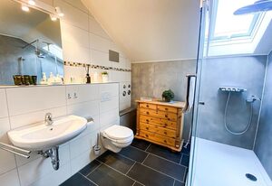 Bergfried – Appartement/Fewo, Bad, WC, Balkon