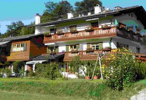 Ferienwohnungen Haus Salzgau – Ferienwohnung 2, 1-2 Personen, 43 qm, Nichtraucher, Balkon