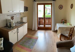 Fewo Wiesnhäusl – Ferienwohnung Nr. 2, für 2-4 Personen, 42 qm, Wohnküche, sep. Schlafzimmer, Balkon