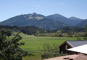 Landhaus Brockhaus – Ferienwohnung mit 2 Schlafzimmern und überdachtem Balkon