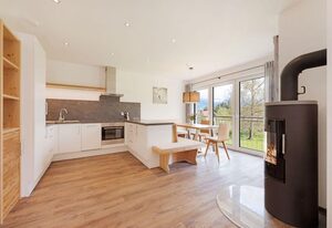 Schmid Ferienwohnungen – Ferienwohnung 4 DG - 2 Schlafzimmer, Sauna, Balkon
