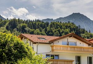Das Gipfelglück – Ferienwohnung Gipfelglück, 2 Balkone, klimatisiert