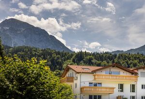 Das Gipfelglück – Ferienwohnung Gipfelglück, 2 Balkone, klimatisiert