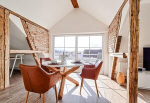 Penthouse im Dachgeschoss und Kleine Auszeit