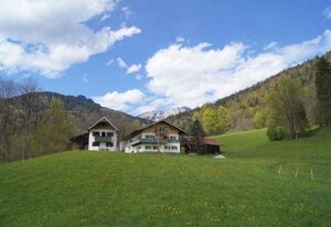 Landhaus Perllehen – Ferienwohnung Nr.2, 70 qm für 1-3 Personen, mit einem Schlafzimmer und Balkon