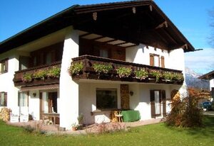 Ferienwohnung Pletzer - Sonja Pletzer – Ferienwohnung 1-4 Personen mit sep. Schlafzimmer, Balkon mit Bergblick