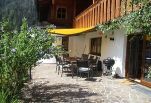 Villa Alpenoase – Moderne Ferienwohnung Alpenzeit, 79qm, vollausgestattete Küche