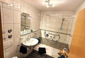 Ferienwohnung Glücksmomente – Appartement/Fewo, Dusche und Bad, WC, 2 Schlafräum